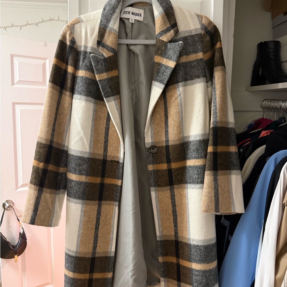 Steve Madden Plaid Pea Coat in Cream, Brown & Gray
